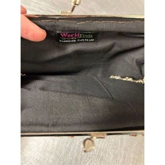 World Finds Vintage Handmade Sari bag/clutch. NWT - Picture 7 of 8